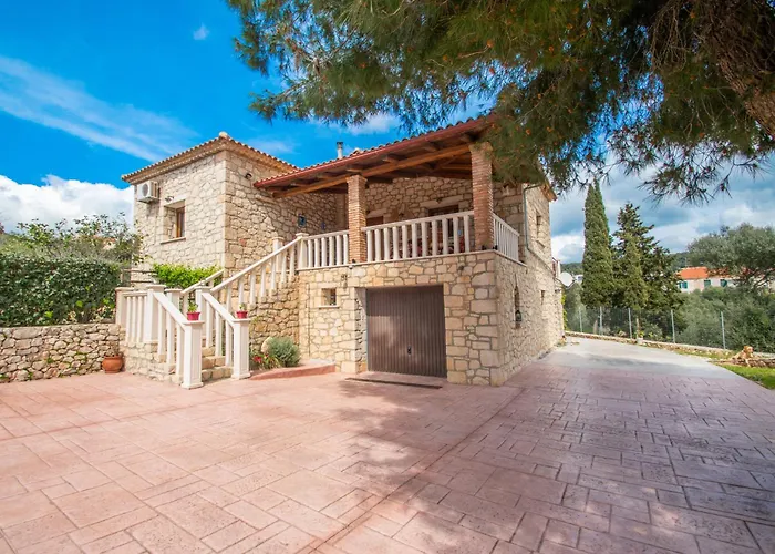 Stone Edge Homestead * Άγιος Λέον
