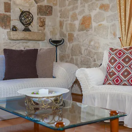 Stone Edge Homestead