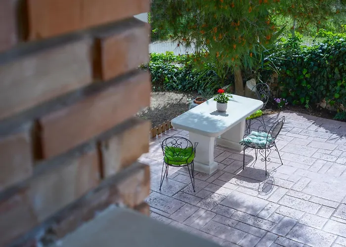 Stone Edge Homestead